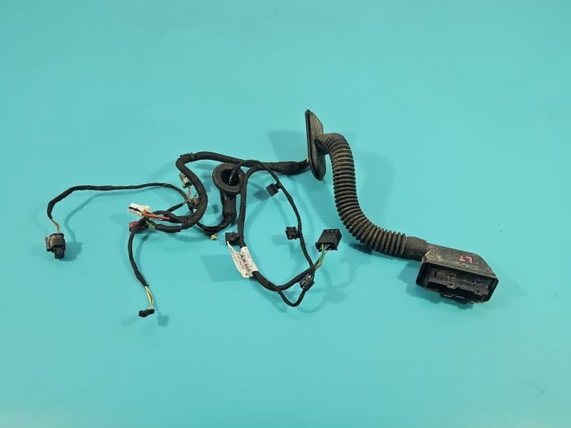 Instalacja Wiązka drzwi tył lewych Mercedes W213 A2135403431