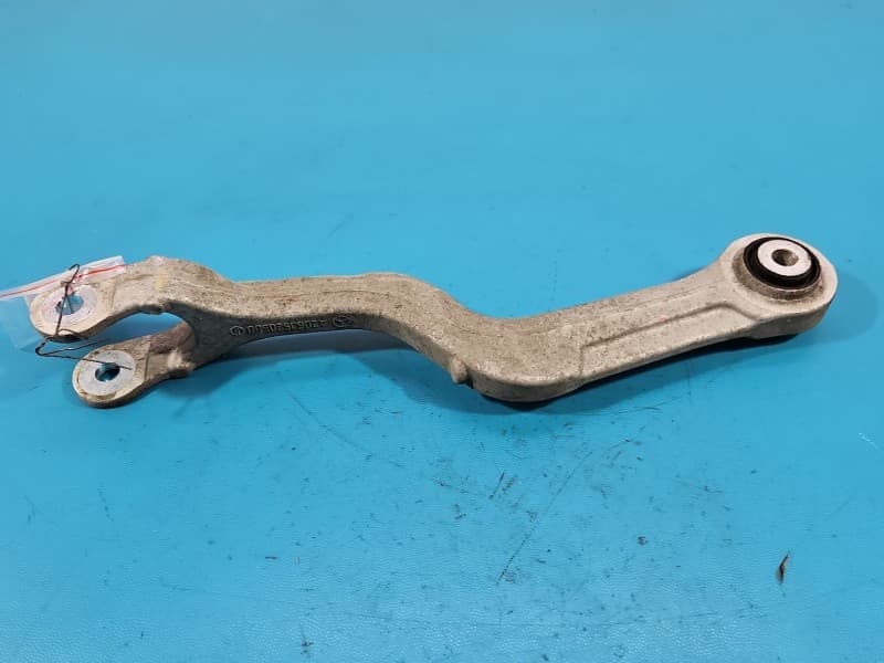Wahacz tył lewy Mercedes W206 A2063520500