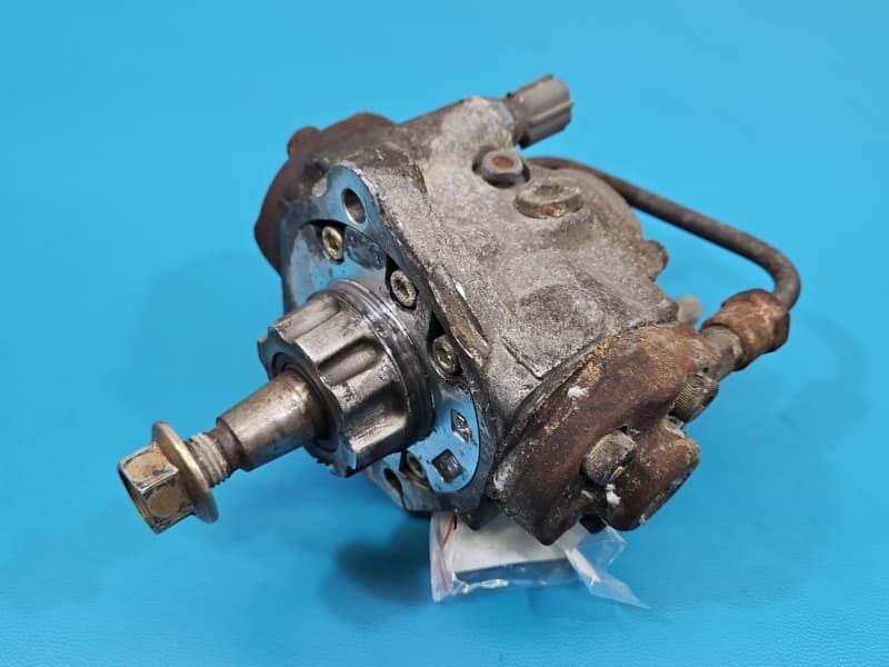 Pompa wtryskowa Toyota Corolla E12 2,0 D4D 22100-0G010
