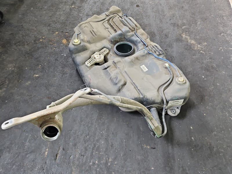 Zbiornik paliwa bak Peugeot 508 II 18- 1,6 16V 5GF 5G06 9827963580