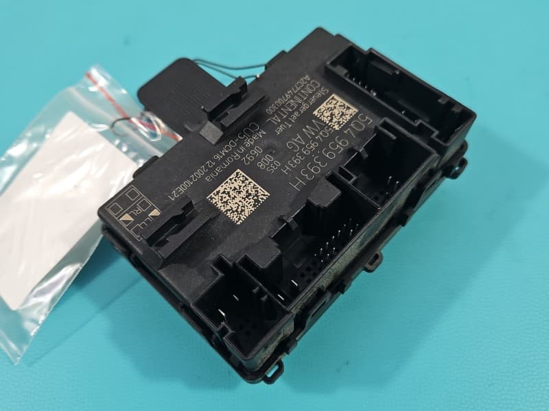Sterownik moduł drzwi przód lewy Vw Caddy IV 5Q4959393H