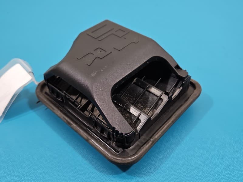 KIEROWNICA Wlot powietrza Kia Stinger 2,0 T-GDI 813848