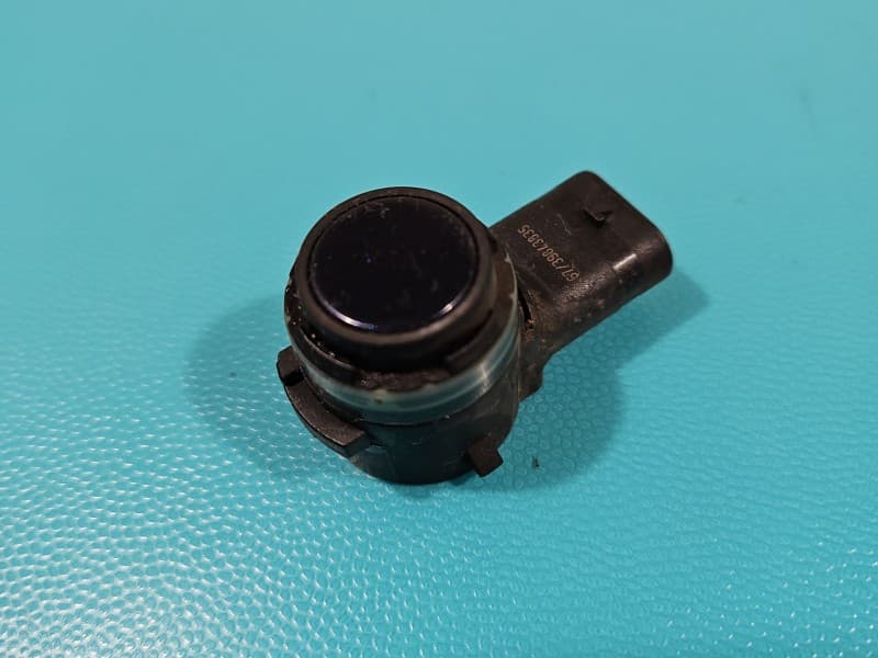 Czujnik parkowania PDC Volvo V90 czarny 467- 46 31471011