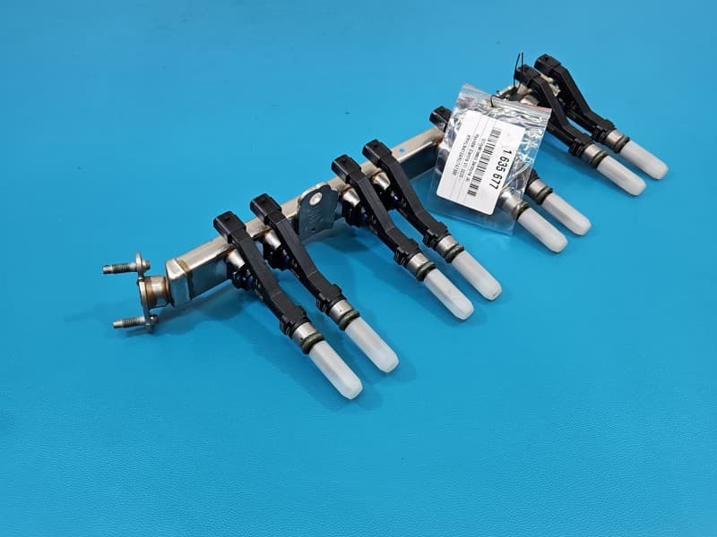 Wtryskiwacz 35310-2M327 35300-2M300 Hyundai Elantra VII 20- 1,6 16V 123KM