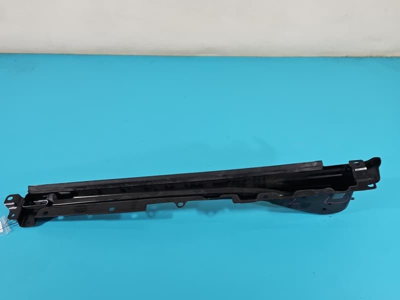 Mocowanie uchwyt szyna drzwi, lewych Seat Alhambra II 7N 10- 7N0843851G