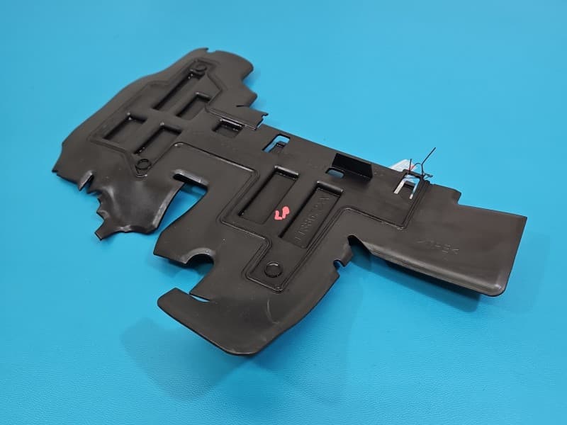 KIEROWNICA Wlot powietrza Citroen C5 Aircross 17-25 1,2 T 9824015380