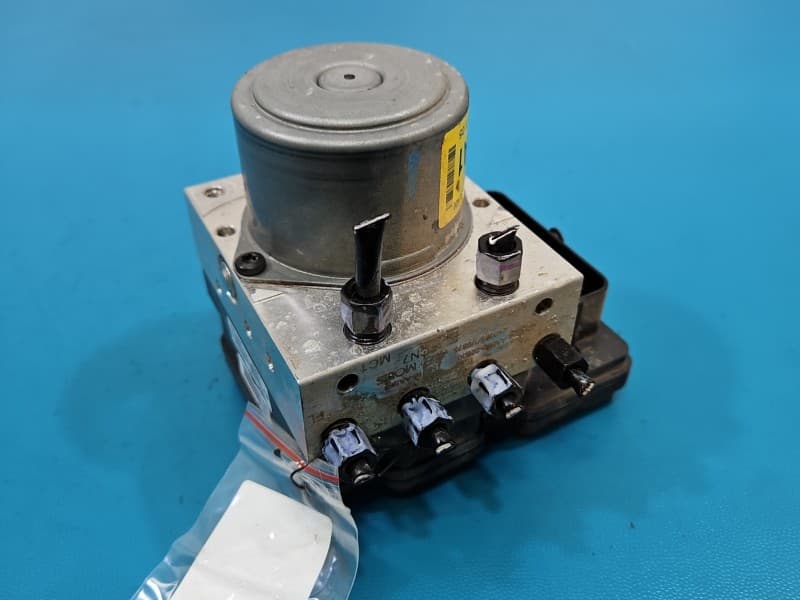 Pompa abs Hyundai Elantra VII 20- 1,6 16V 58900-AA550 58910-AA550 AA589-32500