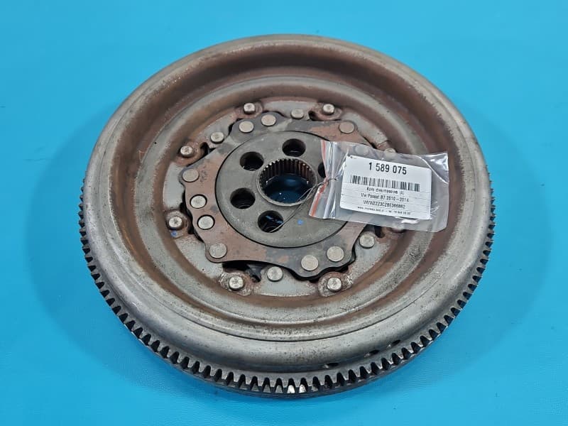 Dwumasa Koło dwumasowe Vw Passat B7 2,0 tdi Cffb 03L105266AK