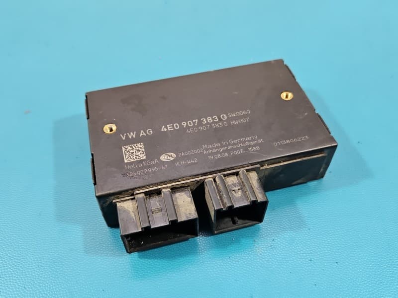 Sterownik moduł HAKA Audi A8 D3 4E0907383G