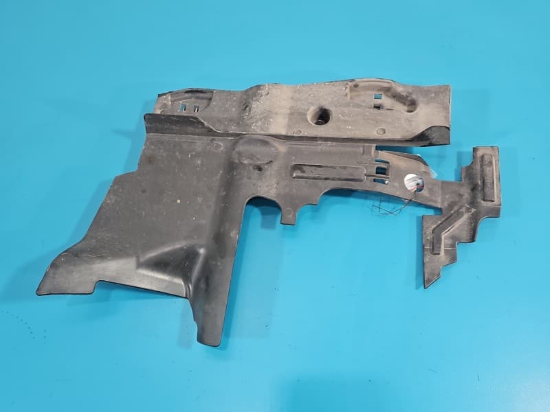 KIEROWNICA Wlot powietrza Peugeot 301 1,6 hdi 9816211980