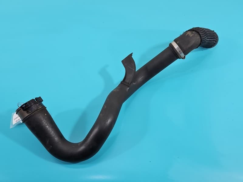 Rura Lancia Thema II 11-14 3,0 CRD MGW00110 przewód ITERCOOLERA