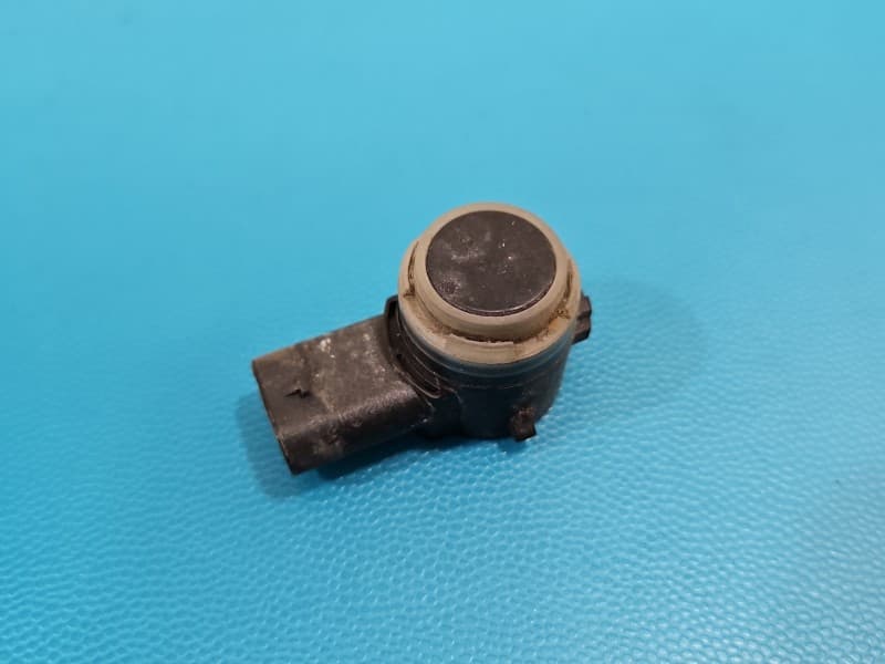 Czujnik parkowania PDC Toyota Proace City Ewp 9813348377XT