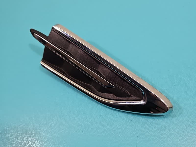 Listwa błotnika przód prawa Ford Kuga Mk2 II 13-19 GJ54-16C216-AC