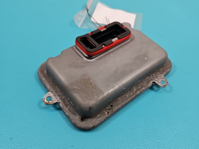 Przetwornica xenon Mercedes CLS II C218 W218 218 A2189001902 A2188202226