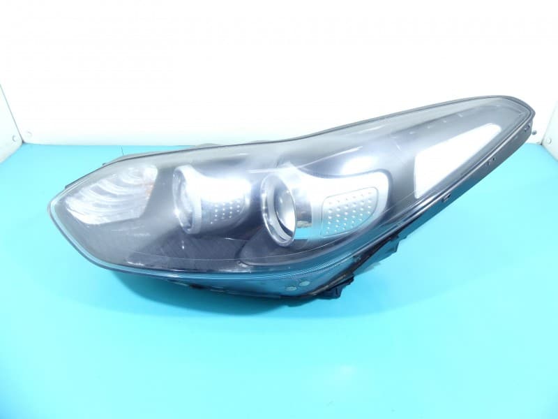 Reflektor lewy lampa przód Kia Sportage IV 15-21 EUROPA 92101-F1010