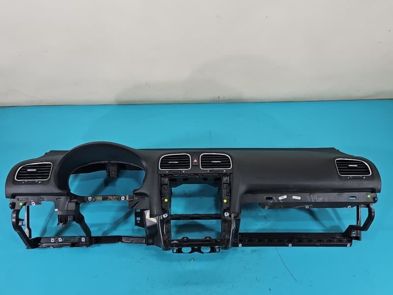 Part 0 - Main image