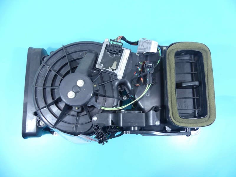 Dmuchawa nawiewu wentylator Mercedes W251 europa 2208209210