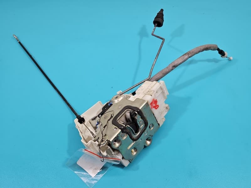 Zamek przód prawy Mercedes W251 EUROPA 7 pin 1697203235