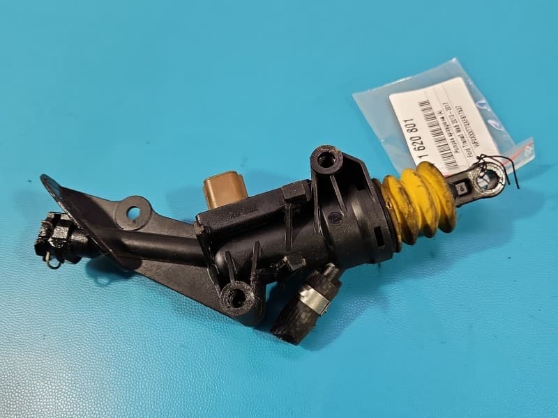 Pompka sprzęgłowa Ford Transit MK8 13-17 2,2 tdci GK21-7A542-AA