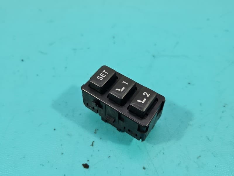 Przełącznik Pamięci fotela lewy przód 7PIN Subaru Legacy V
