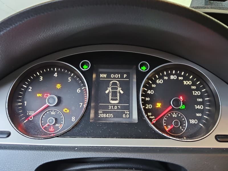 Licznik Vw Passat CC 2,0 TSI CBF 3C8920970M EUROPA
