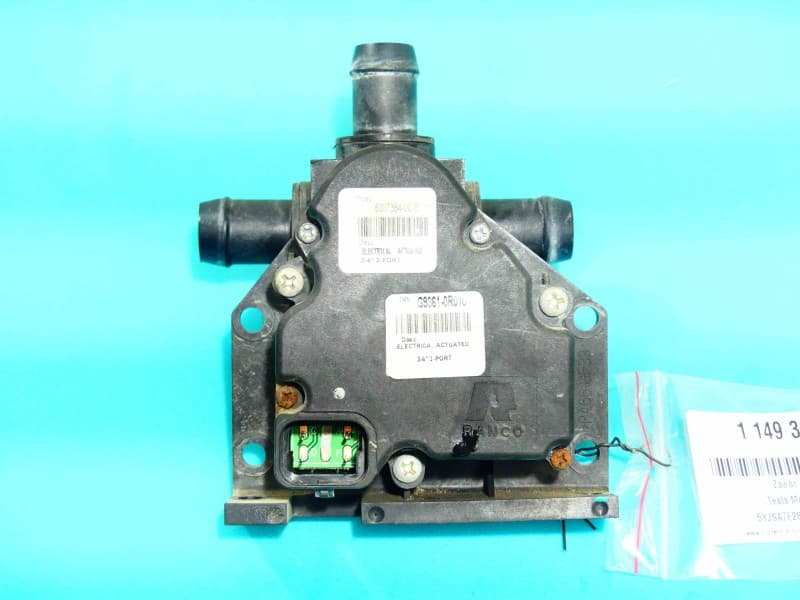 Pompa wody Tesla Model S 0,0b 6007384-00-B