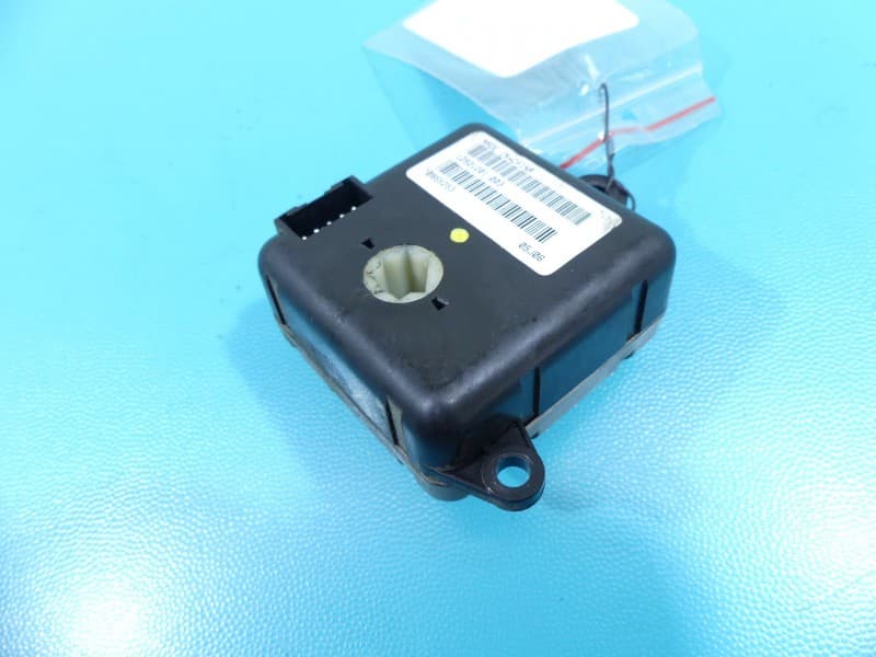 Silniczek nawiewu NAGRZEWNICY Suzuki XL-7 II 06-09 12821201 EUROPA