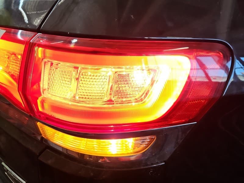 Lampa tył prawa błotnika Jeep Grand Cherokee IV WK2 HB EUROPA P68110000AE