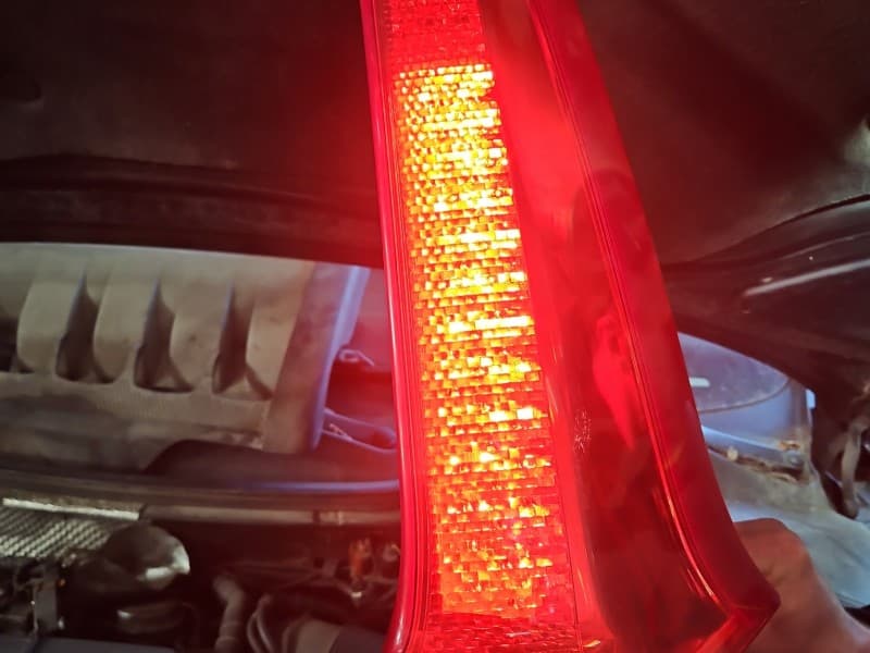 Lampa tył prawa błotnika VOLVO V70 III kombi EUROPA