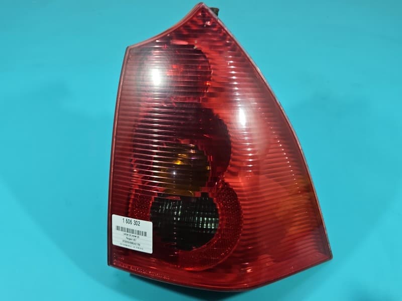 Lampa tył prawa błotnika Peugeot 307 kombi EUROPA