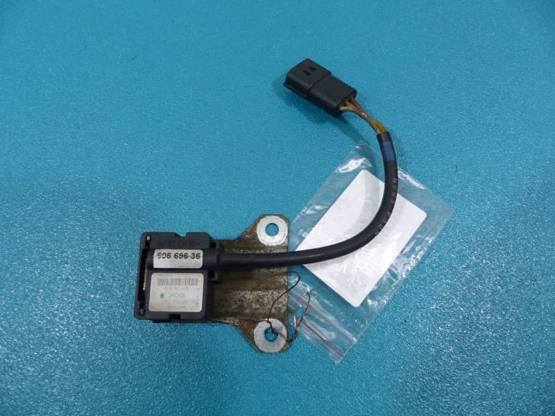 Lancia Thesis Czujnik 3PIN 60667125 1755012000
