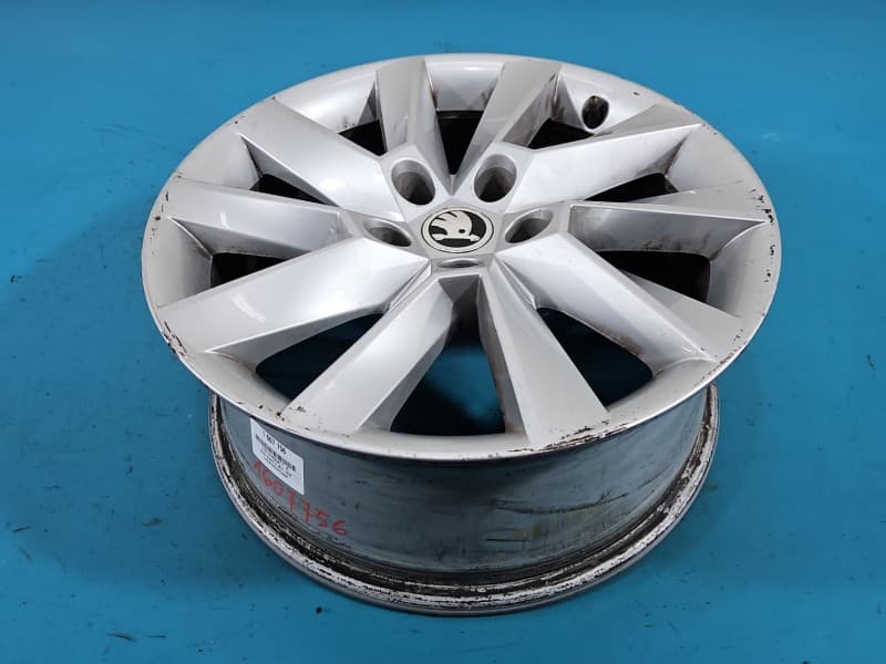 Felga aluminiowa 17" Skoda Superb III alufelga 3V0601025