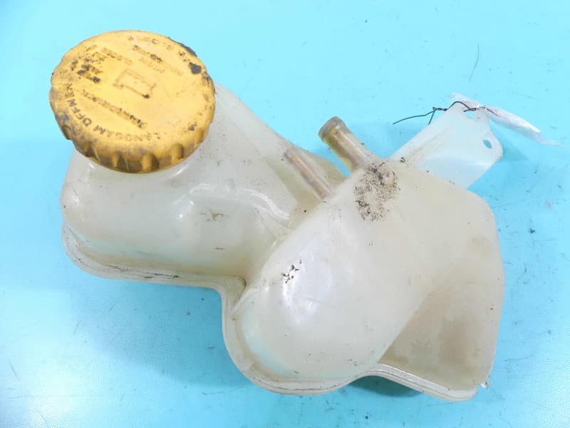 Zbiorniczek Zbiornik wyrównawczy Opel Frontera A 2,0 wiel 8V