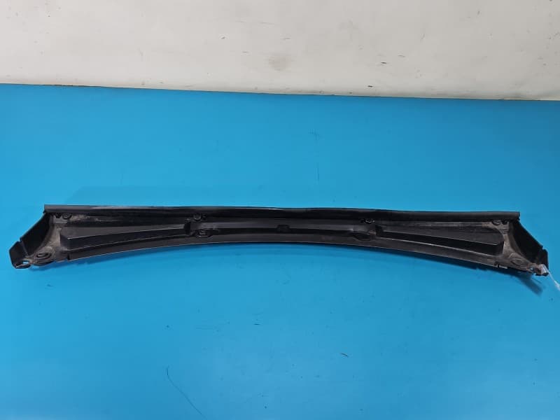 Podszybie Renault Trafic III EUROPA 668114420R 668110213R 93867902 100808A0 100801A0 100812A0