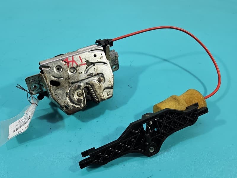 Zamek klapy tył Mercedes W211 kombi 10 pin A1647400635