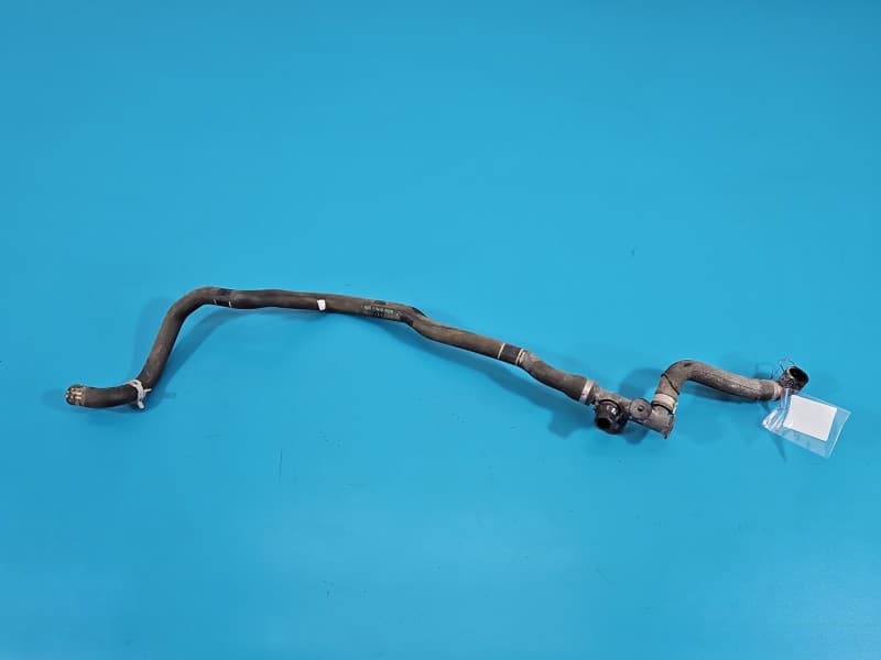 przewód wąż rurka wody BMW G30 2,0 T B48B20 6821253