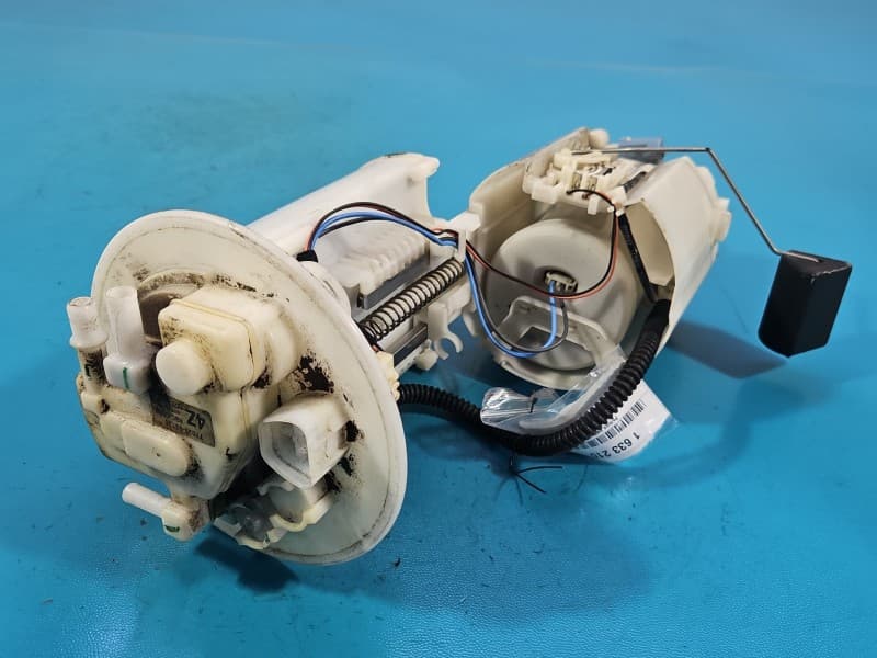 pompka Pompa paliwa Toyota Auris I 1,4 vvti 77020-02130 4pin