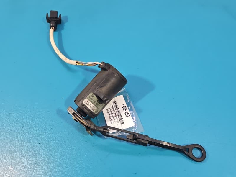Pedał gazu potencjometr Audi A4 B5 1,9 tdi 0281002286