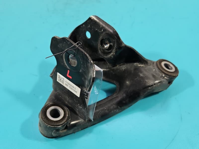 Mocowanie uchwyt silnika lewe Tesla Model 3 17- 1110232-00-C