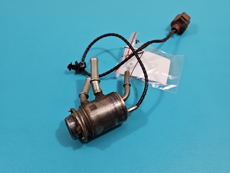 TESTOWANY Wtryskiwacz 05L131113J 0444025149 Vw Caddy IV 2,0 tdi 122KM