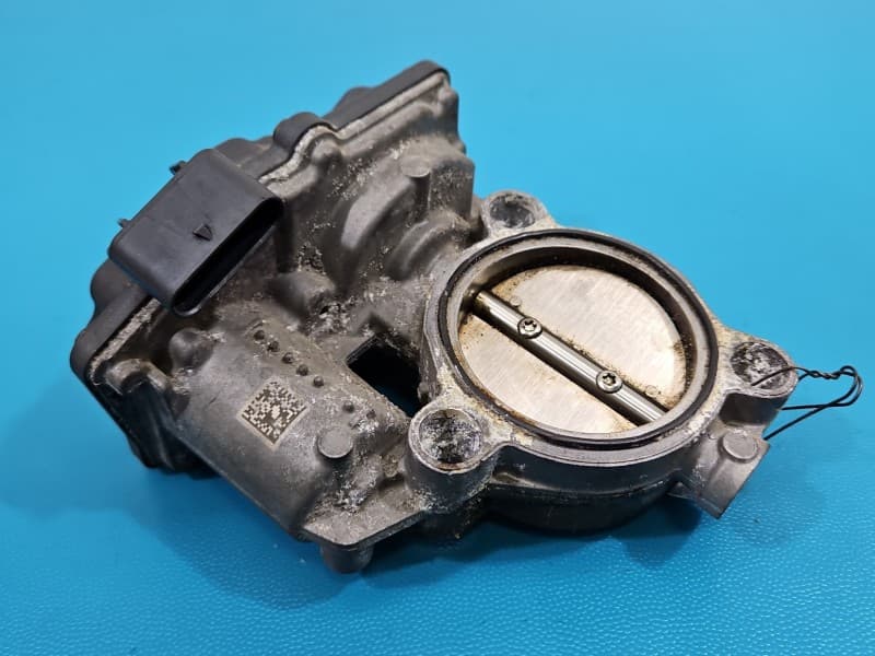 Przepustnica Bmw i3 0,0 elektryczny 7618838