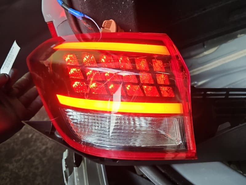 Lampa tył lewa błotnika Hyundai I30 III 16- kombi EUROPA 92401G4600