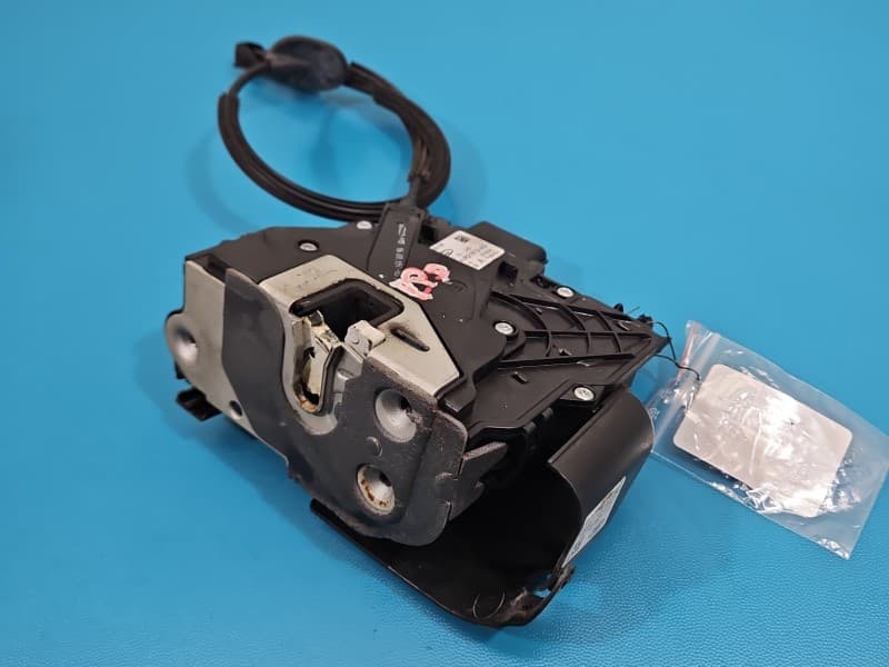 Zamek przód prawy Ford B-Max 12-17 EUROPA 10 PIN AV1A-R21812-AG 969158-106