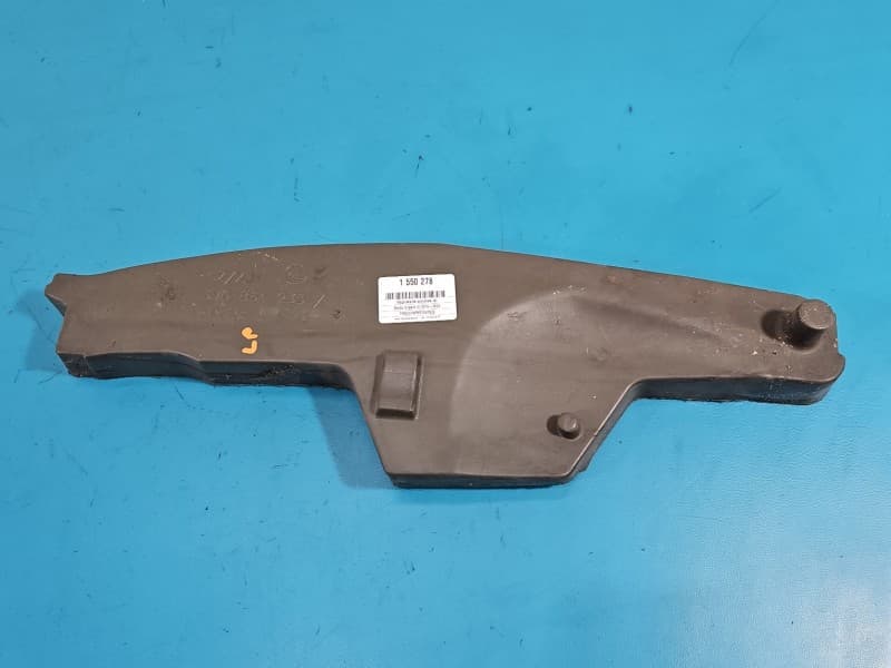 Wygłuszenie pozostałe PODBITKA Skoda Superb III 3V0864235