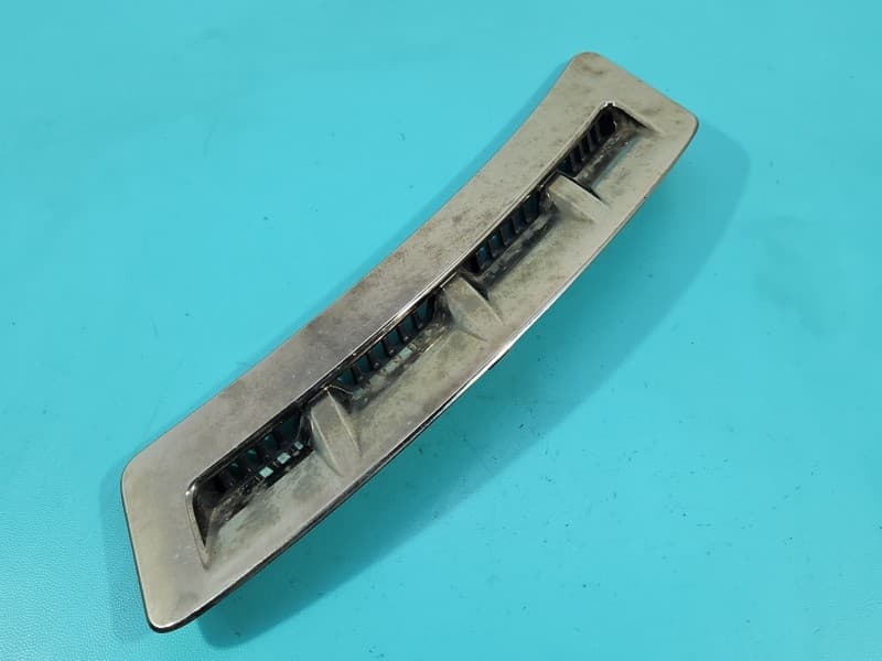 KIEROWNICA Wlot powietrza Infiniti FX II QX70 5,0 V8 63825-1CA0A