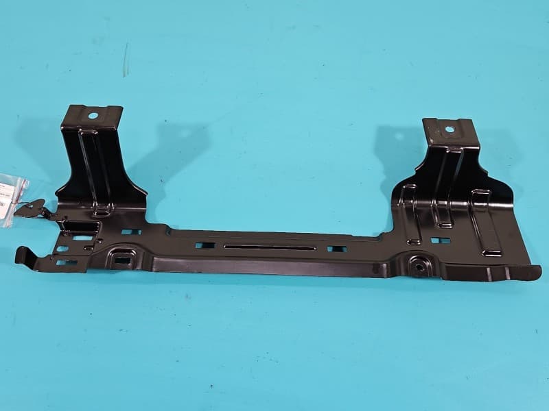 Mocowanie uchwyt Land rover Discovery Sport 14- L550 FK72-101183-AB