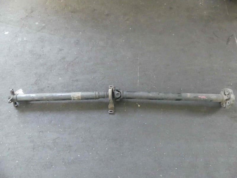 Wał napędowy tył Mercedes W211 4,0 cdi 2112306 2114102306