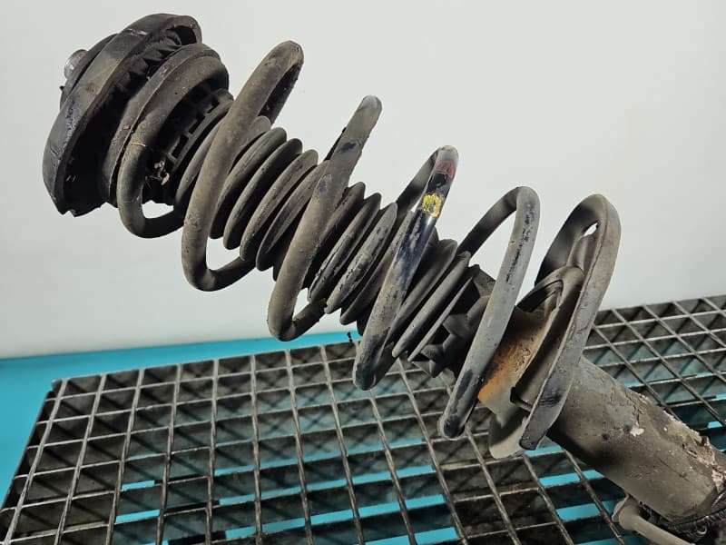 Sprężyna przód przednia Citroen C4 Cactus 14-20 1,6 hdi