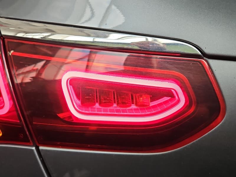 Lampa tył lewa klapy MERCEDES GLC coupe X253 15- HB EUROPA A2539061202