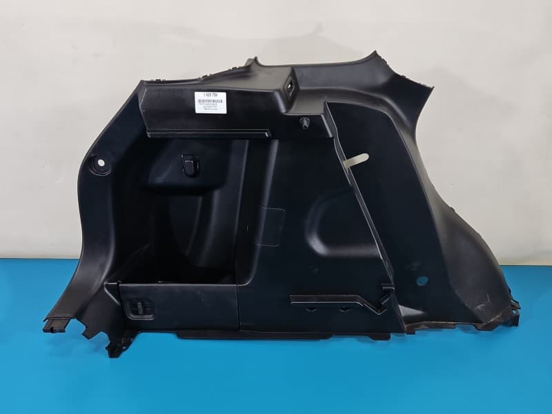 Tapicerka bagażnika lewa boczek Suzuki Vitara II 15- 76281-54P0